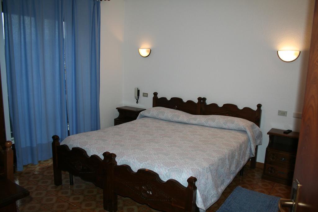 Hotel Beau Sejour Arvier Zimmer foto