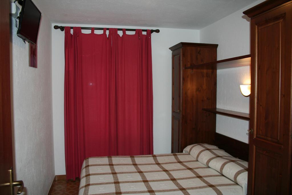 Hotel Beau Sejour Arvier Zimmer foto